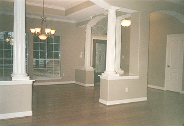 Foyer/Living Room